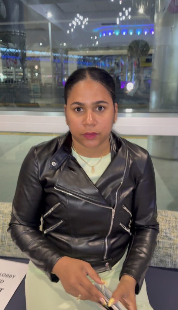 Más de 10 horas de incertidumbre: pasajeros del vuelo Arajet DM5101 relatan su experiencia tras la reprogramación del vuelo Miami–Punta Cana