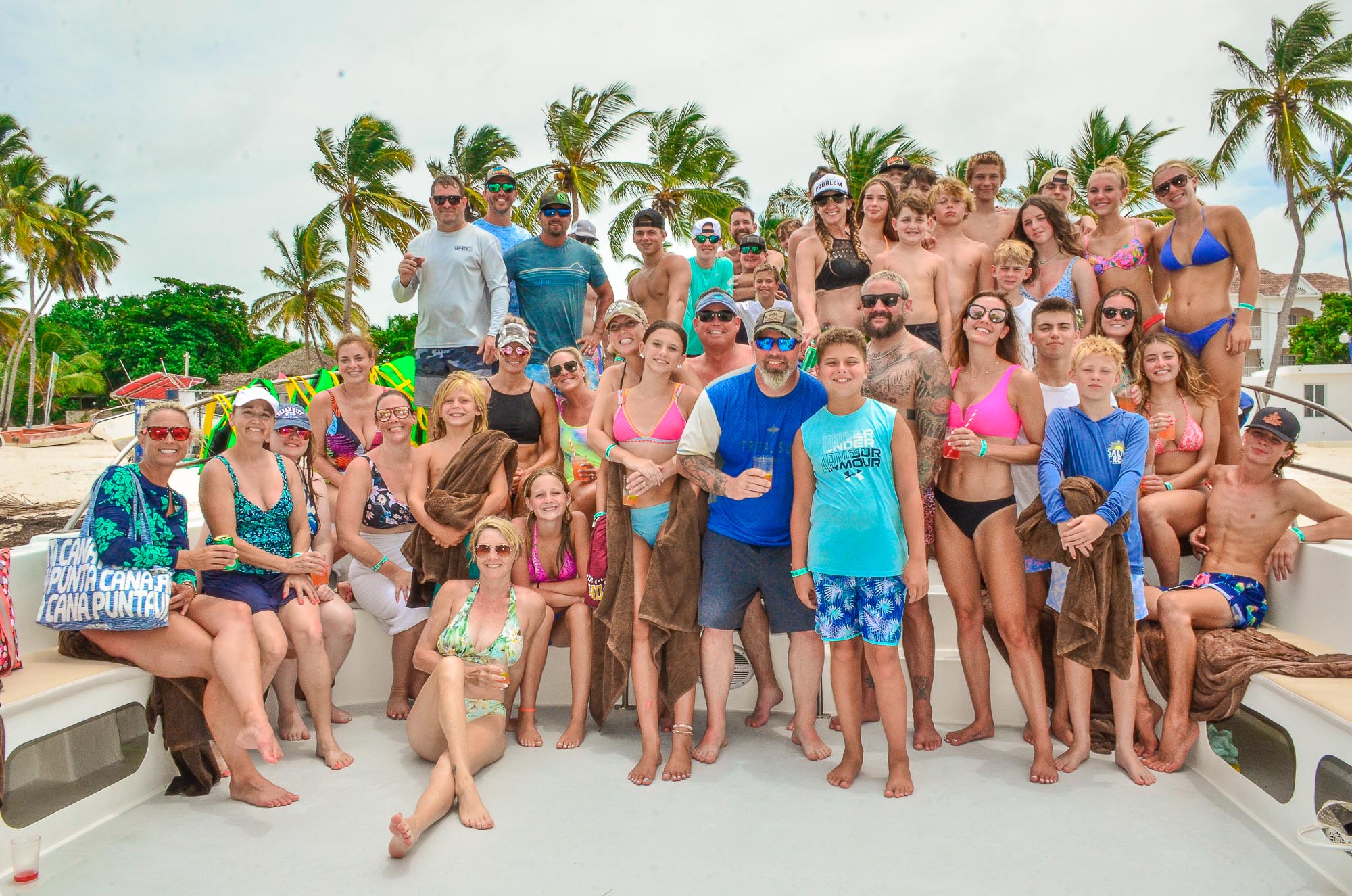 Punta Cana celebra el atardecer con Sunset Catamarán, una experiencia inolvidable en el mar Caribe